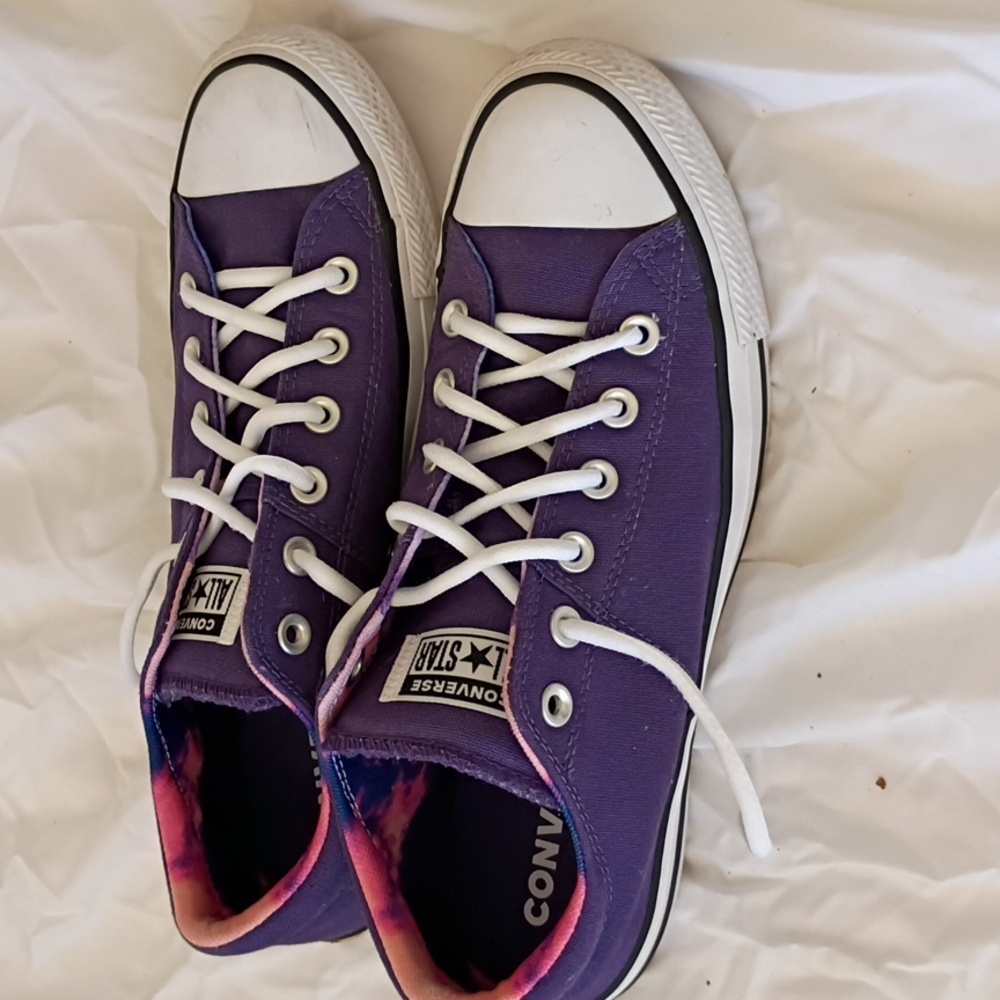 Converse Purple Low Top Sneakers with Pink Lining - Picture 3 of 8